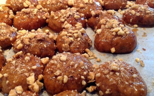 Melomakarona Pro 100g (ca. 25-30 Stk pro kilo.) Ηausgemacht